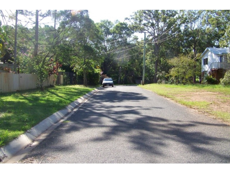 5 PAULA pde, Lamb Island QLD 4184