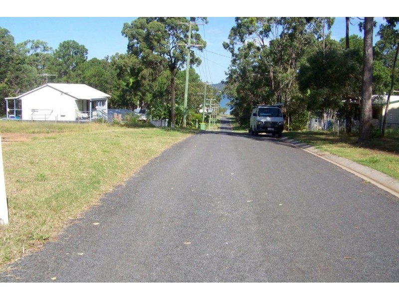 5 PAULA pde, Lamb Island QLD 4184