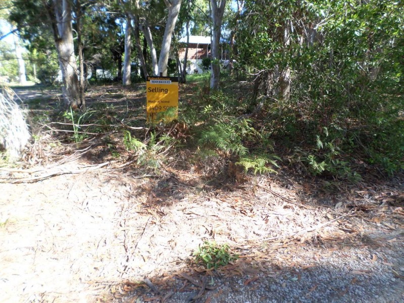 22 MORWONG STREET, Macleay Island QLD 4184
