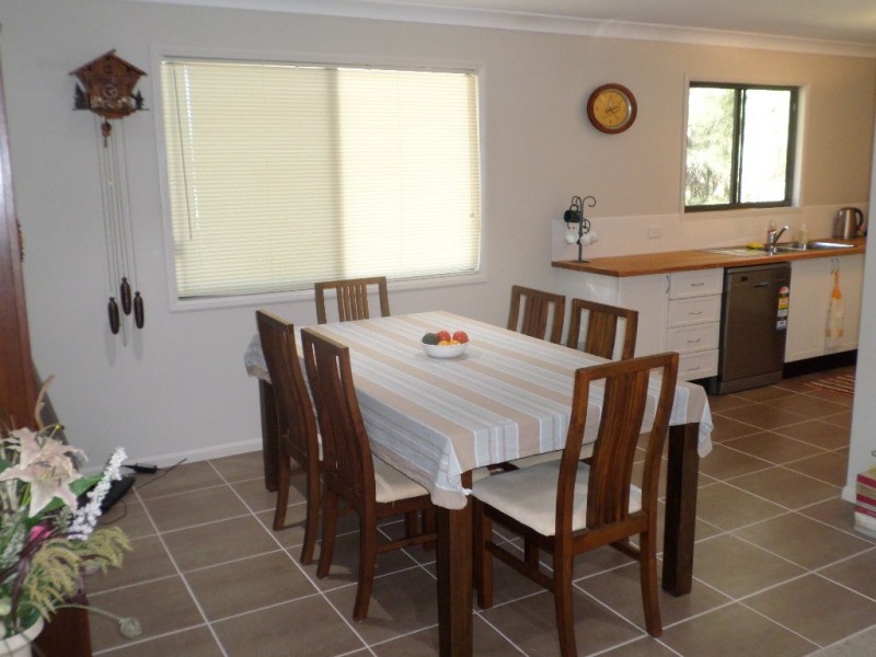 32 CATHY STREET, Macleay Island QLD 4184