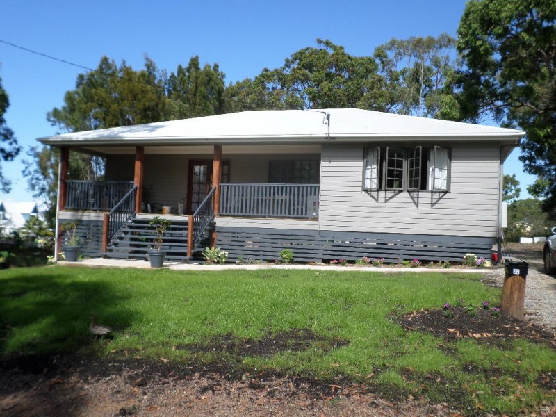 32 CATHY STREET, Macleay Island QLD 4184