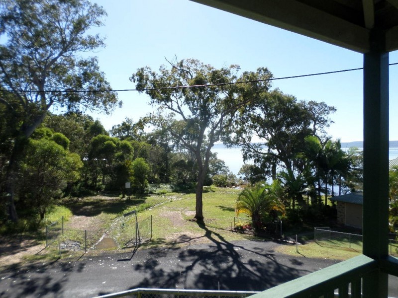 44 MORWONG   STREET, Macleay Island QLD 4184