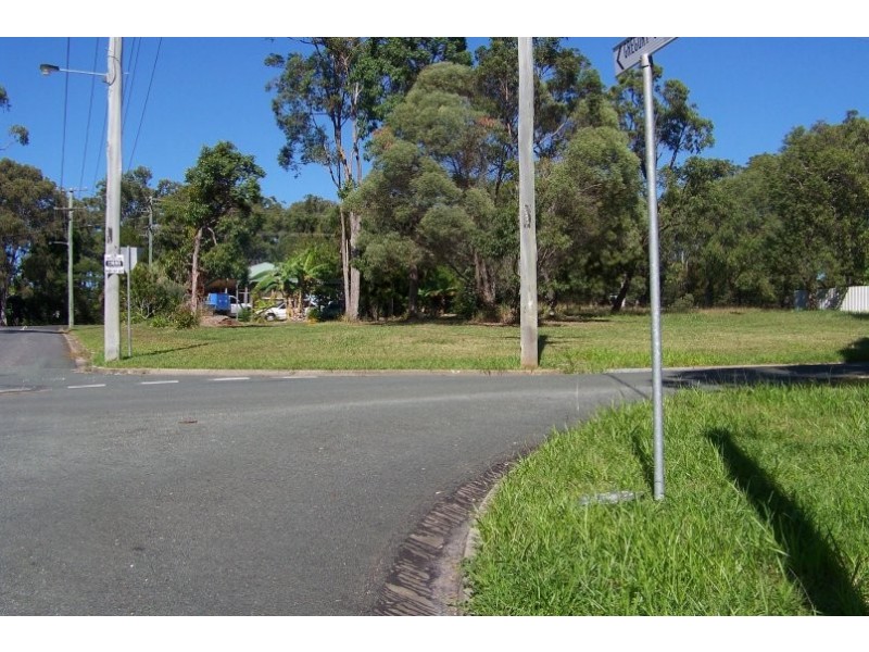 40 FRANCIS RD, Macleay Island QLD 4184