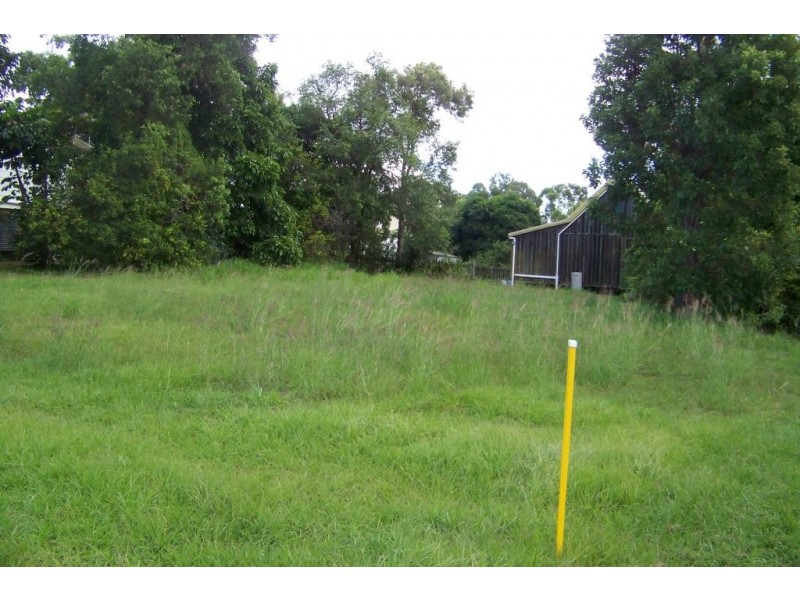 3 ALMOND CT, Lamb Island QLD 4184