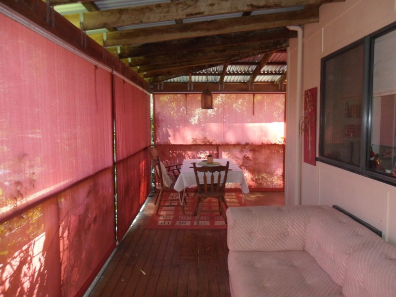 15 Frangipanni Street, Russell Island QLD 4184