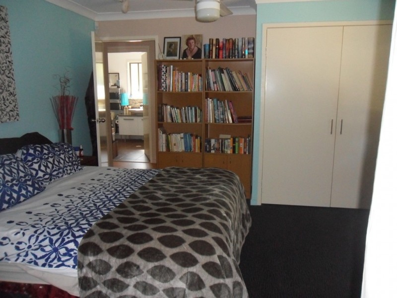 15 Frangipanni Street, Russell Island QLD 4184