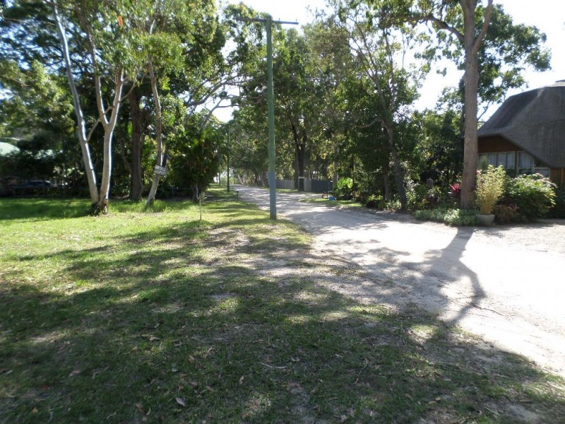4 ORANA STREET, Macleay Island QLD 4184