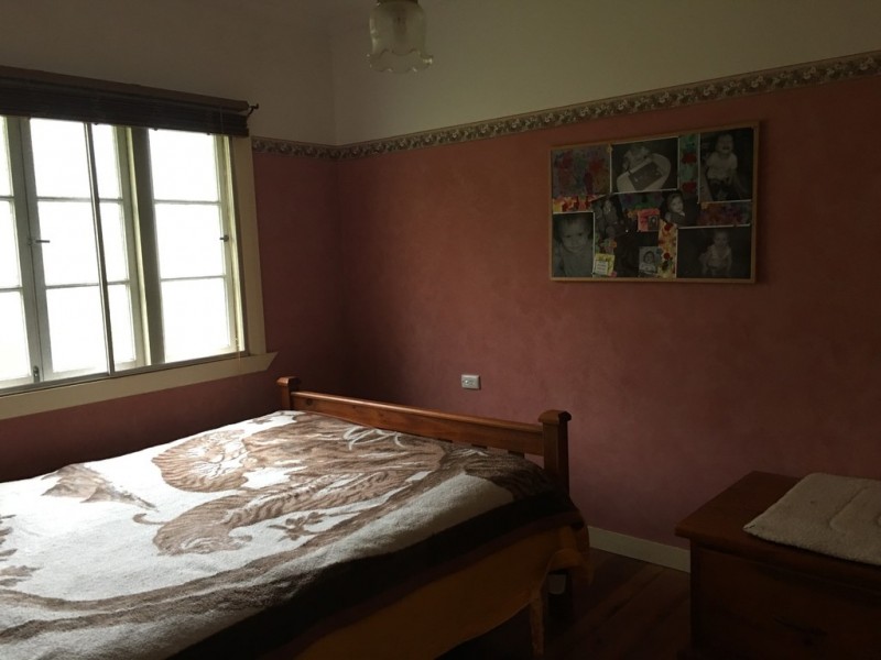 64 PERULPA DR, Lamb Island QLD 4184