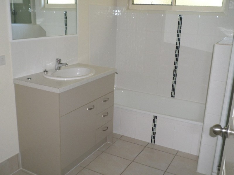 92 KATE, Macleay Island QLD 4184