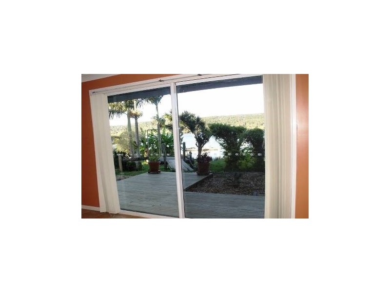101 Wahine Drive, Russell Island QLD 4184