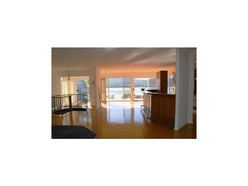 101 Wahine Drive, Russell Island QLD 4184