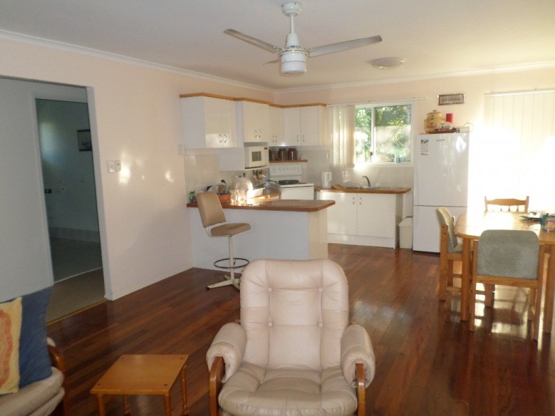24 WANDA STREET, Macleay Island QLD 4184