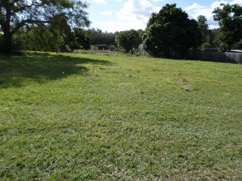 7 HAMILTON PARADE, Macleay Island QLD 4184