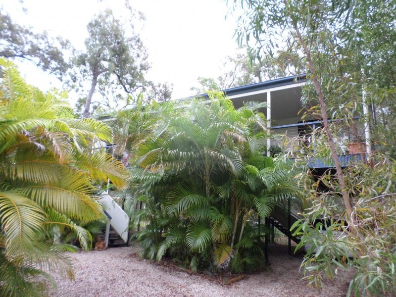 5 RAY STREET, Macleay Island QLD 4184