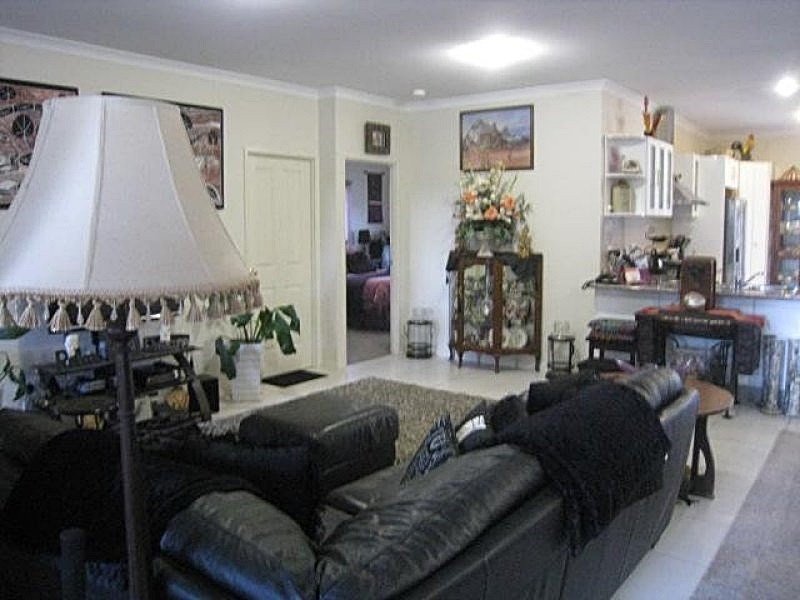 24 Little Cove Road, Russell Island QLD 4184