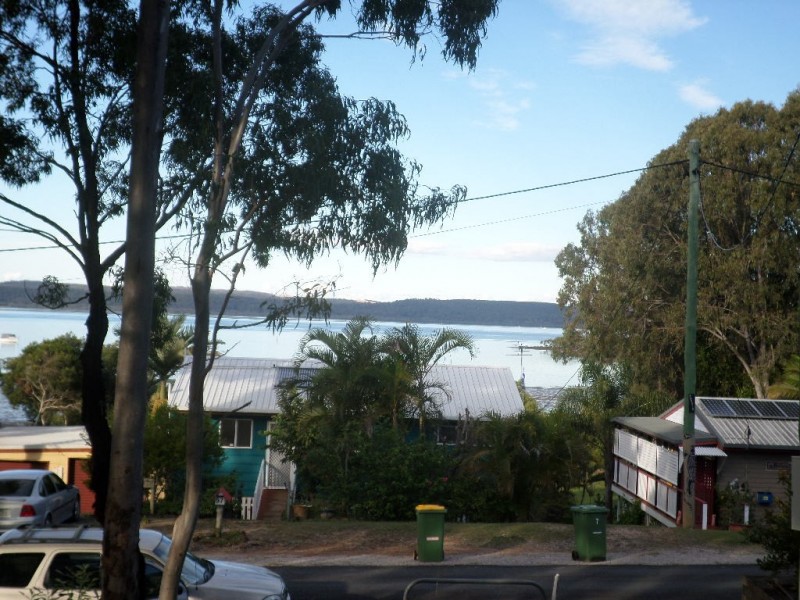 44 BEELONG STREET, Macleay Island QLD 4184