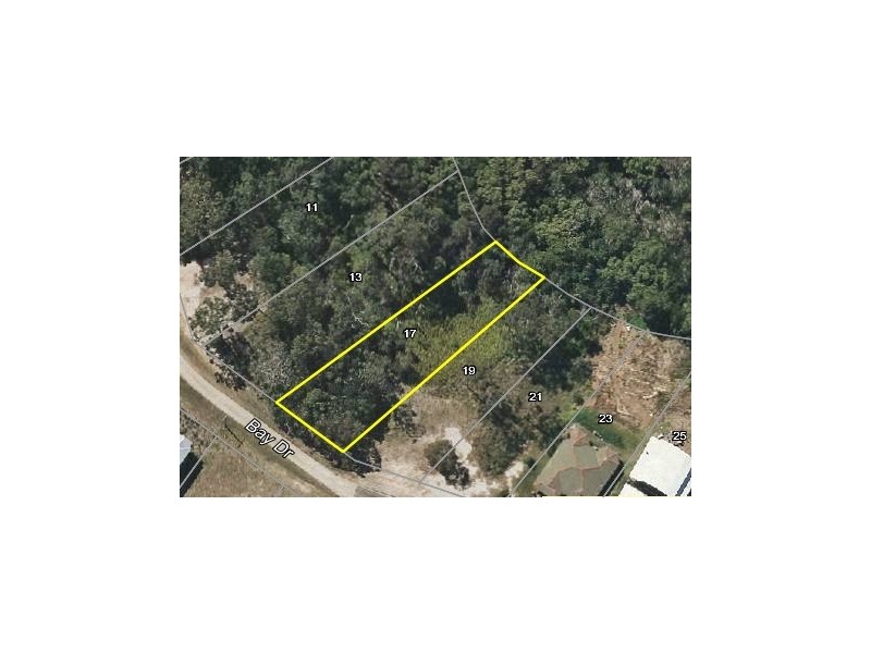17 Bay Drive, Russell Island QLD 4184