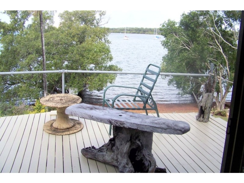 60-62 MELALEUCA DR, Lamb Island QLD 4184