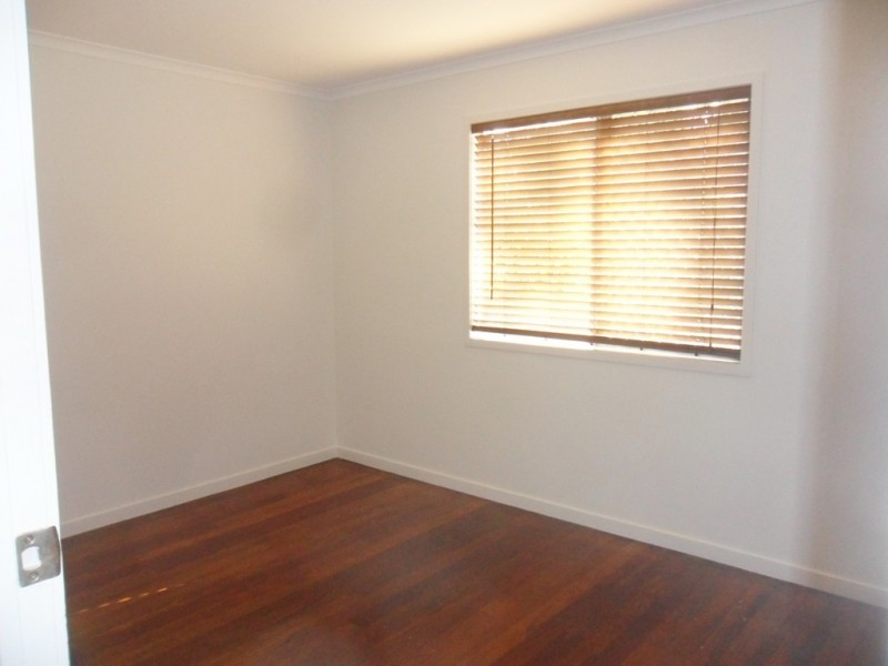 31 Ashton Street, Macleay Island QLD 4184