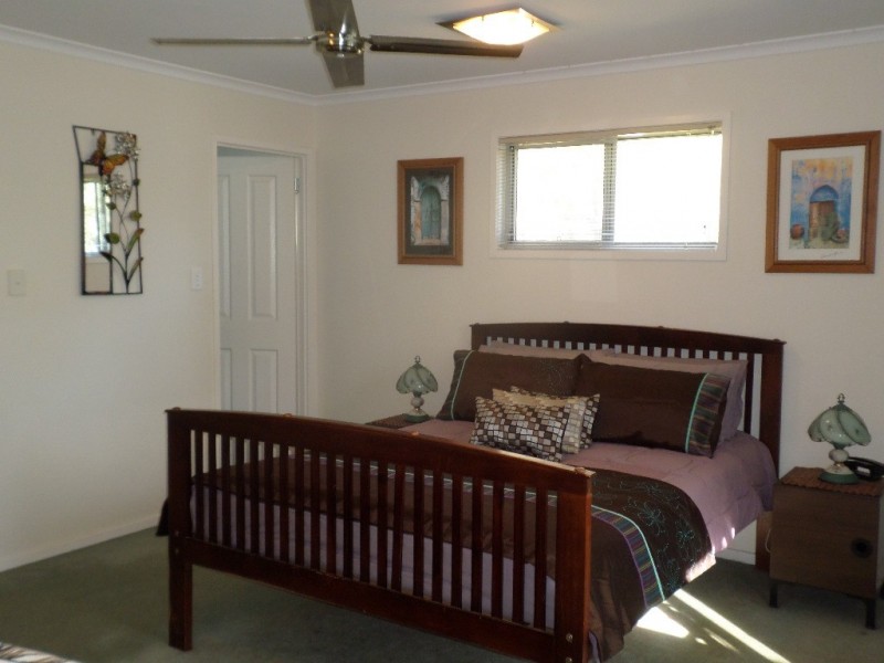 141 HIGH CENTRAL ROAD, Macleay Island QLD 4184