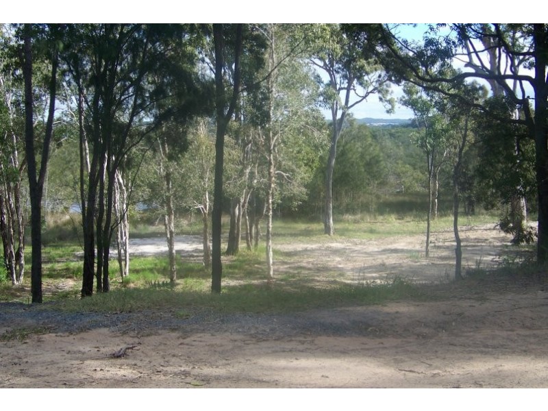 28 to 30 Charles Terrace, Macleay Island QLD 4184