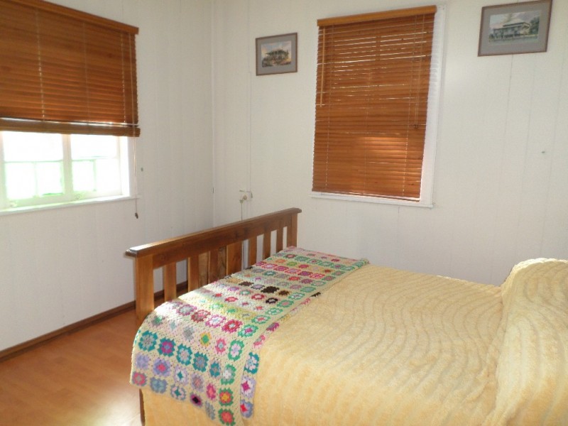 70 HIGH CENTRAL ROAD, Macleay Island QLD 4184