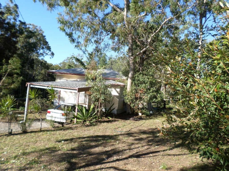 70 HIGH CENTRAL ROAD, Macleay Island QLD 4184