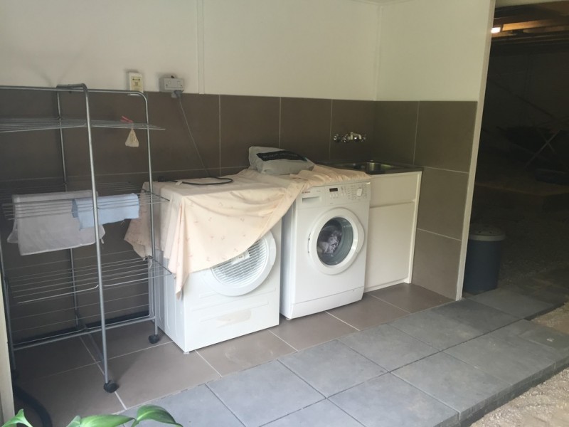 15 Rhodes St, Macleay Island QLD 4184