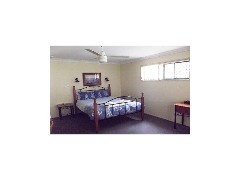 20 High Street, Russell Island QLD 4184