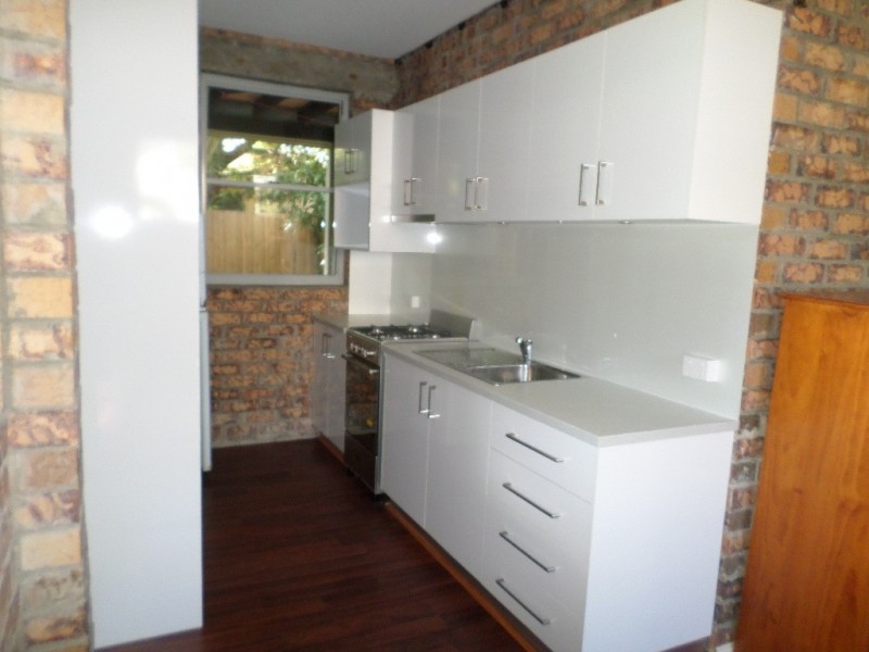 72 CHARLES TERRACE, Macleay Island QLD 4184