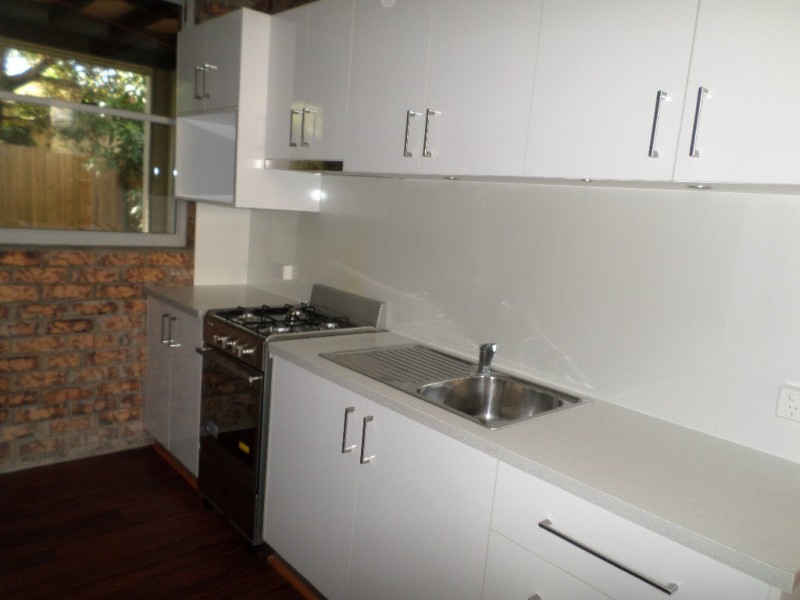 72 CHARLES TERRACE, Macleay Island QLD 4184