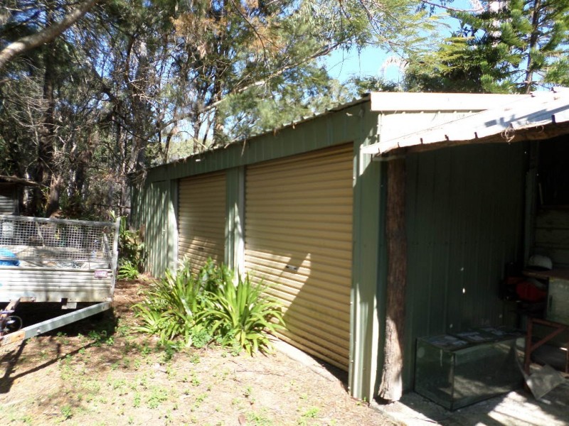 2 – 4 PANAROO STREET, Macleay Island QLD 4184