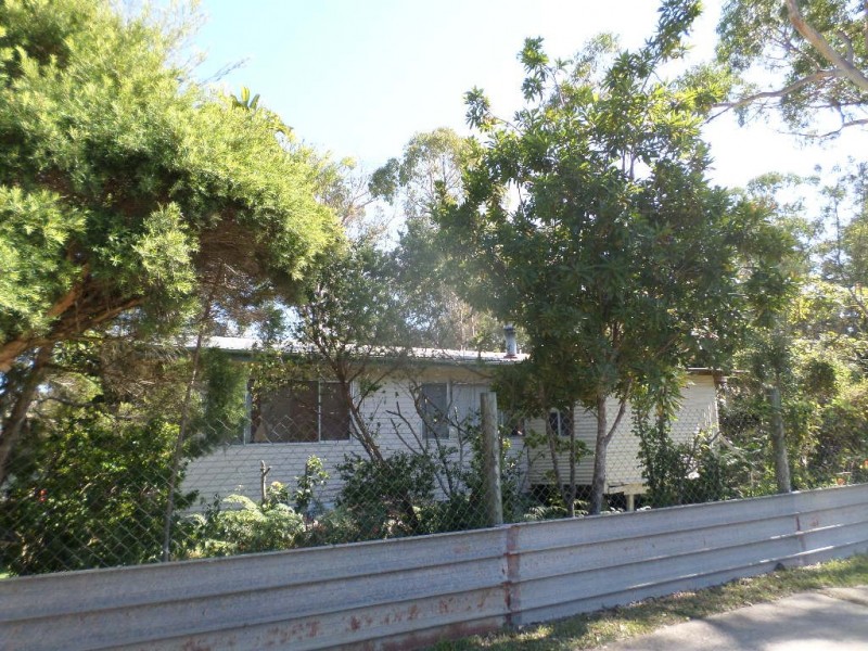 2 – 4 PANAROO STREET, Macleay Island QLD 4184