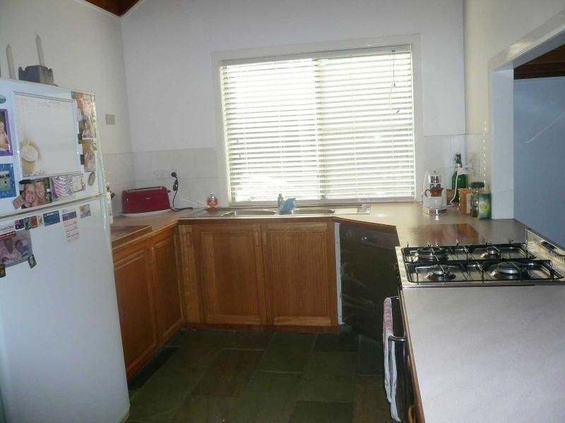 30 Deviot Street, Macleay Island QLD 4184