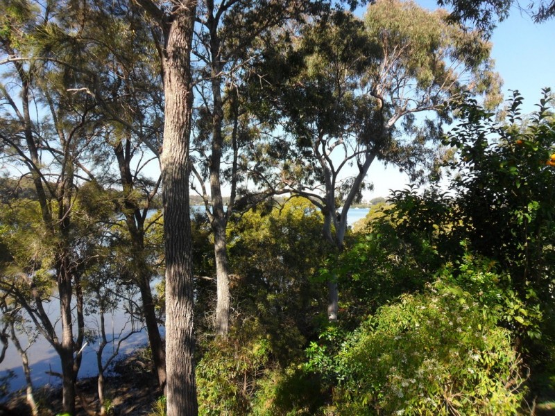 30 Deviot Street, Macleay Island QLD 4184