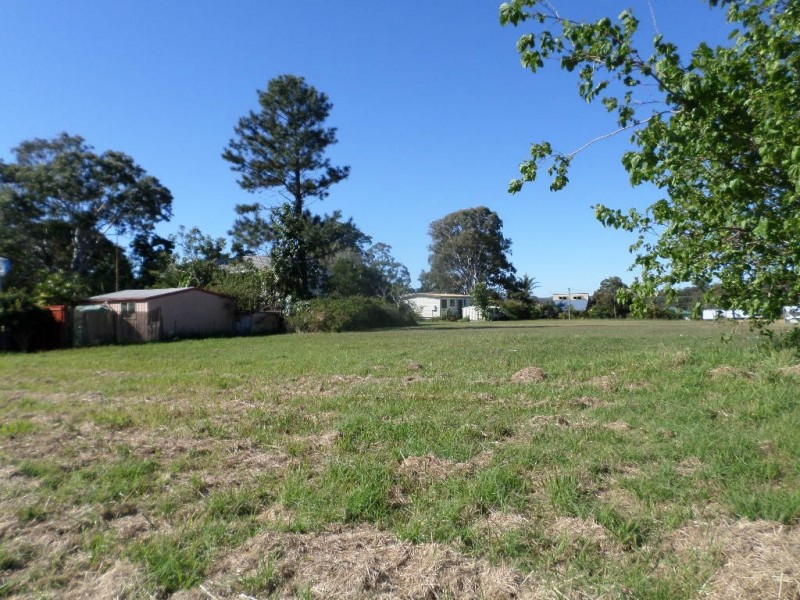 57 CAMENA STREET, Macleay Island QLD 4184