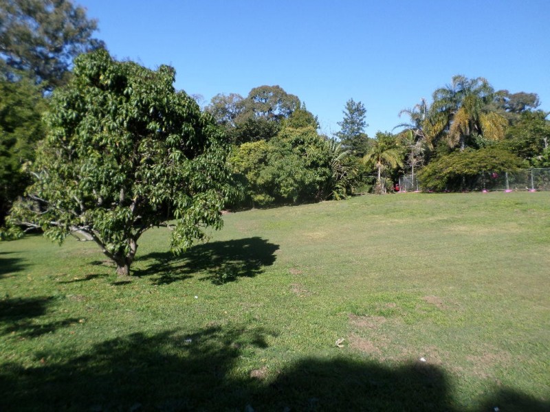 38-40 SCARBOROUGH TERRACE, Macleay Island QLD 4184