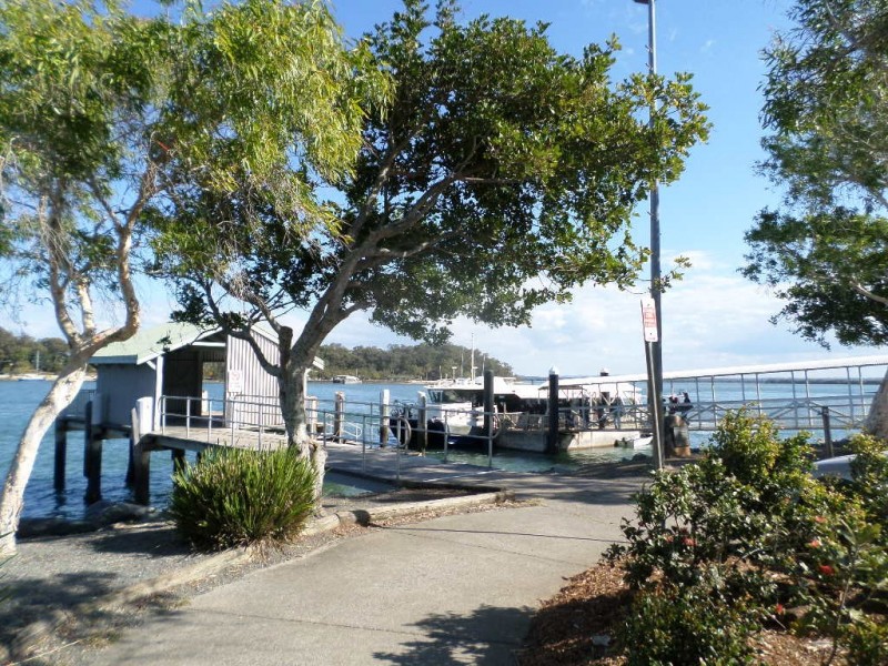 38-40 SCARBOROUGH TERRACE, Macleay Island QLD 4184