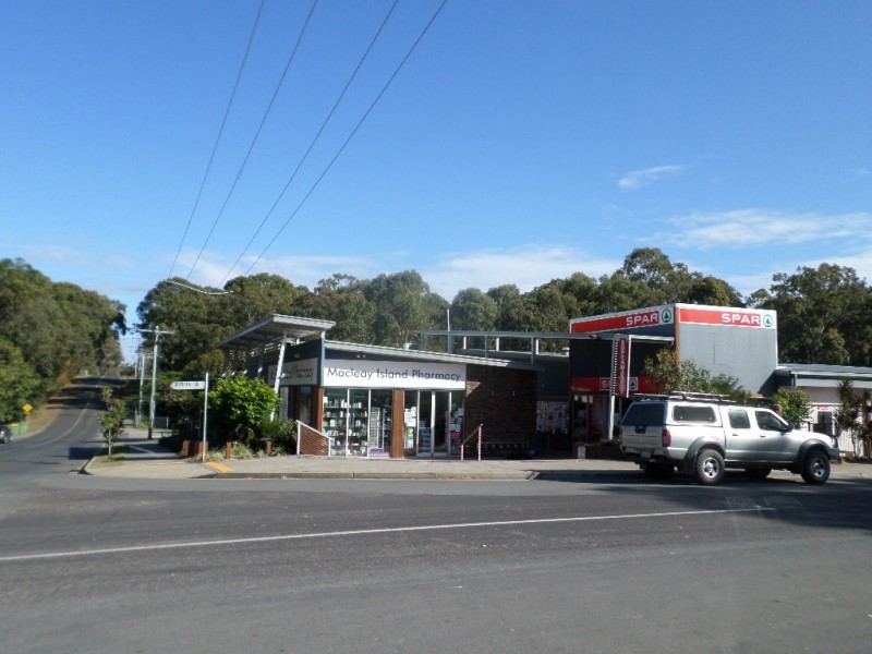 38-40 SCARBOROUGH STREET, Macleay Island QLD 4184
