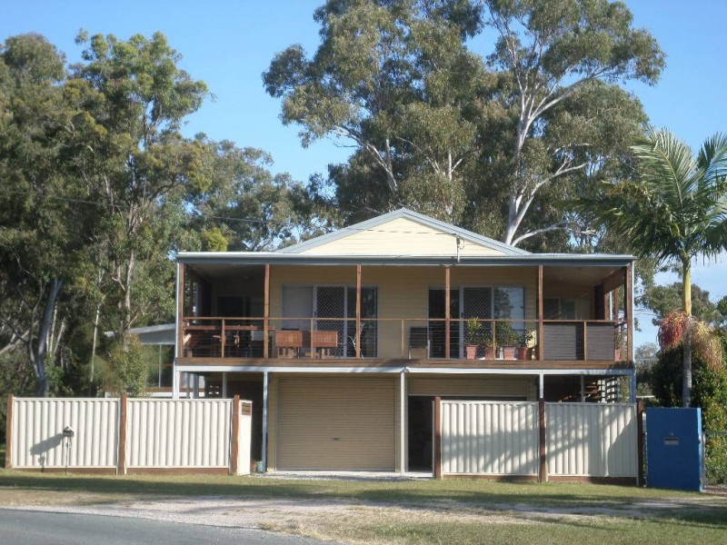 14 KIM STREET, Macleay Island QLD 4184