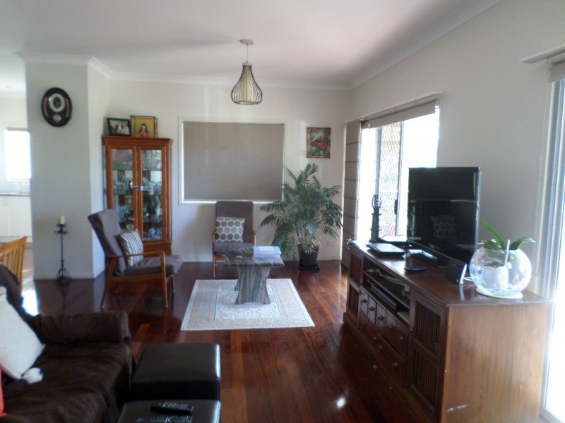 14 KIM STREET, Macleay Island QLD 4184