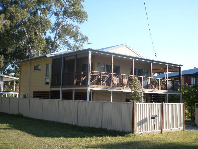 14 KIM STREET, Macleay Island QLD 4184