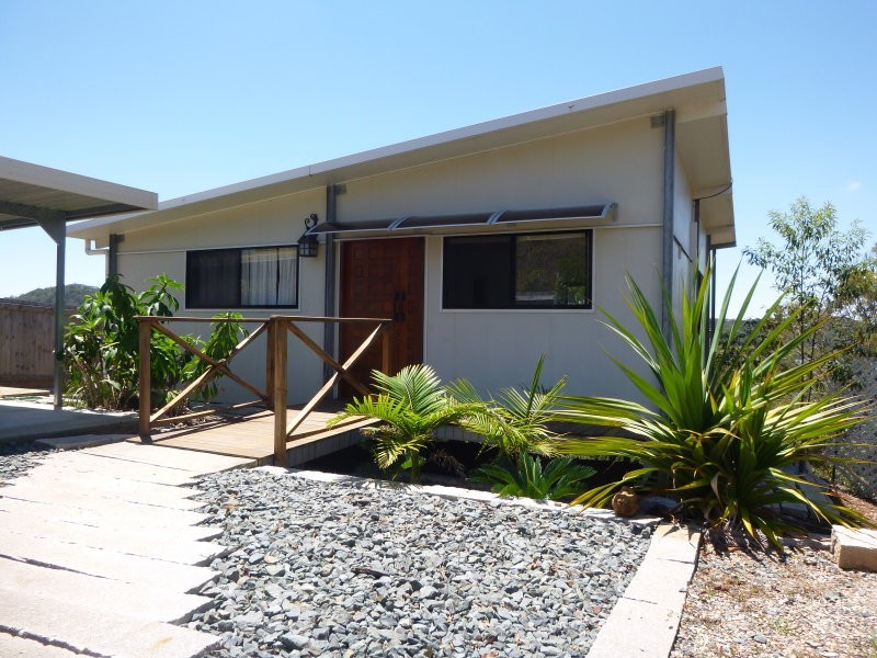 32 Crescent Drive, Russell Island QLD 4184