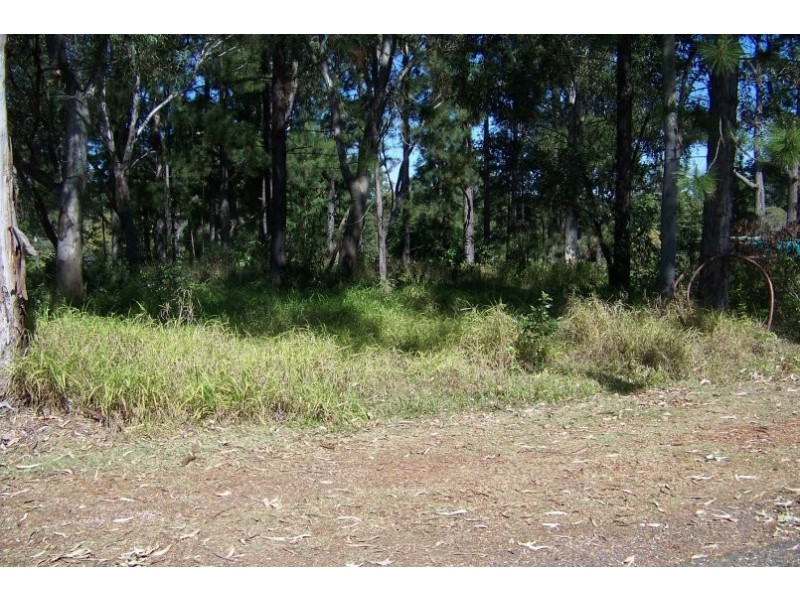 36 Cooee Cres, Macleay Island QLD 4184