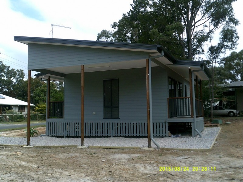 65 Francis St, Macleay Island QLD 4184