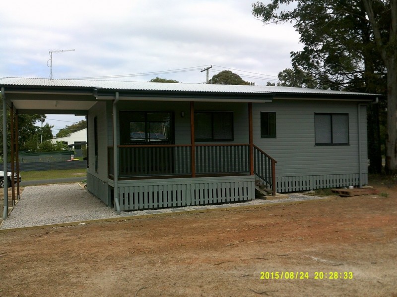 65 Francis St, Macleay Island QLD 4184