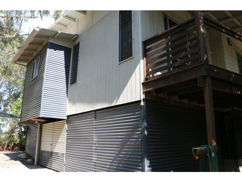 152 Kate Street, Macleay Island QLD 4184