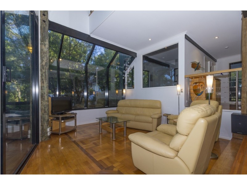 20 The Esplanade, Karragarra Island QLD 4184