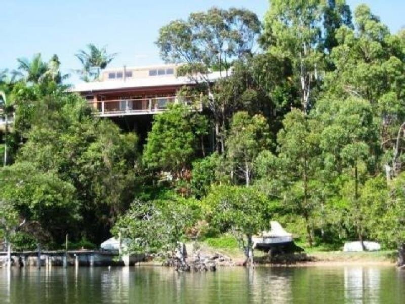 12 Schooner Street, Russell Island QLD 4184