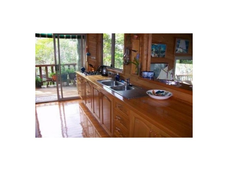 12 Schooner Street, Russell Island QLD 4184
